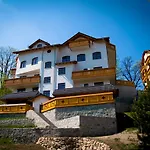 Hotelove Z Biokominkiem Na Skale Apartament *