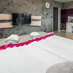 Hotelove Z Biokominkiem Na Skale * Karpacz