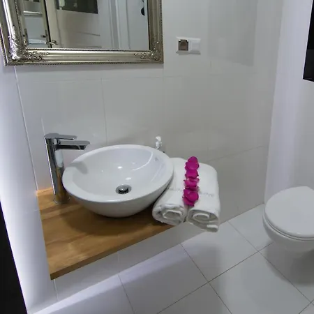 Hotelove Z Biokominkiem Na Skale Apartament