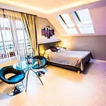 Apartamenty Hotelove Z Biokominkiem Na Skale