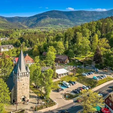 Hotelove Z Biokominkiem Na Skale * Karpacz