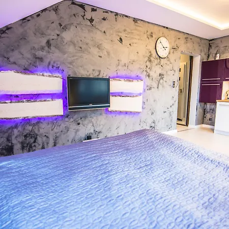 Apartamenty Hotelove Z Biokominkiem Na Skale * Karpacz